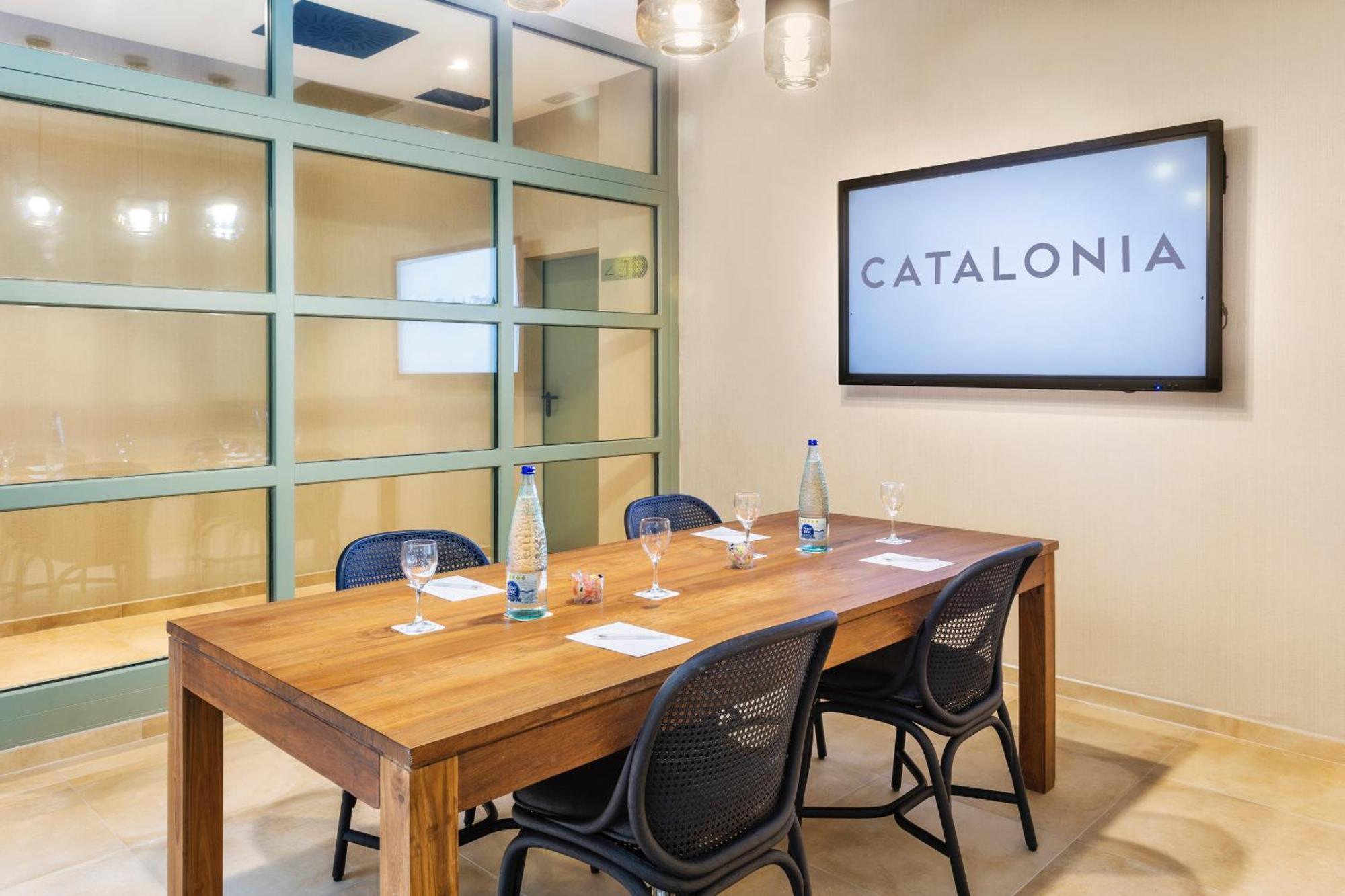 Catalonia Santa Justa Hotel 4*